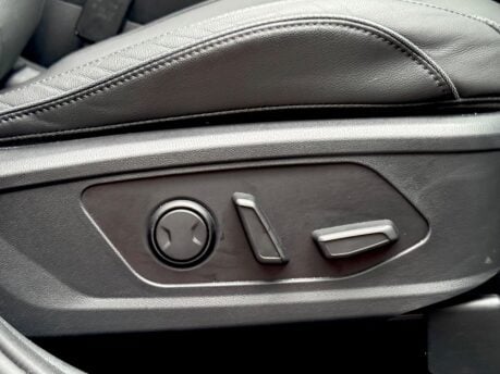Hyundai TUCSON T-GDI ULTIMATE 42