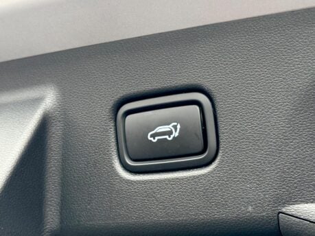 Hyundai TUCSON T-GDI ULTIMATE 58