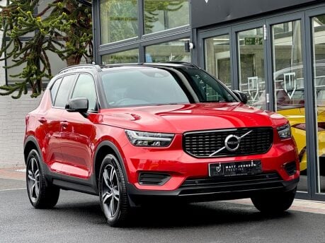 Volvo XC40 T3 R-DESIGN 8