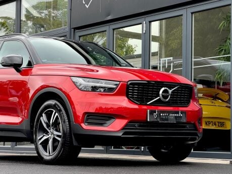 Volvo XC40 T3 R-DESIGN 18
