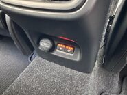 Volvo XC40 T3 R-DESIGN 13