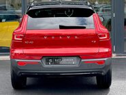 Volvo XC40 T3 R-DESIGN 63