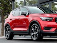 Volvo XC40 T3 R-DESIGN 10