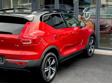 Volvo XC40 T3 R-DESIGN 61