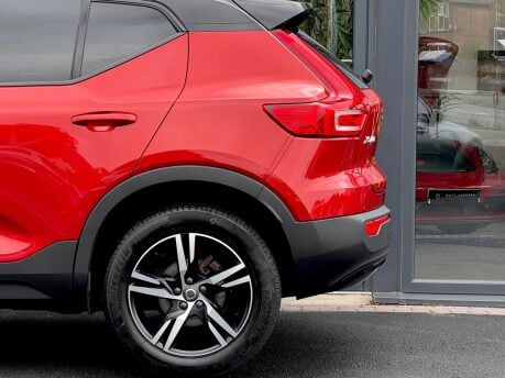 Volvo XC40 T3 R-DESIGN 58