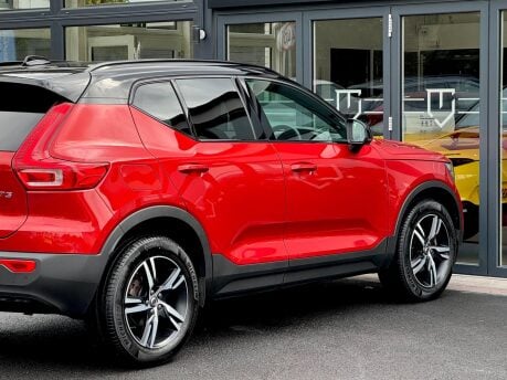 Volvo XC40 T3 R-DESIGN 52