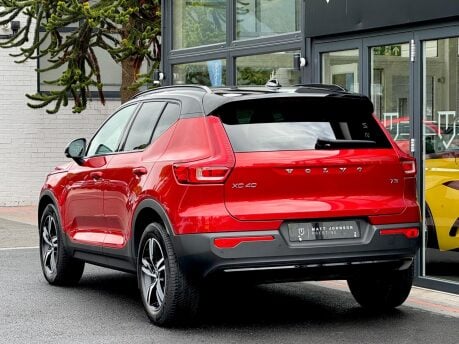 Volvo XC40 T3 R-DESIGN 43