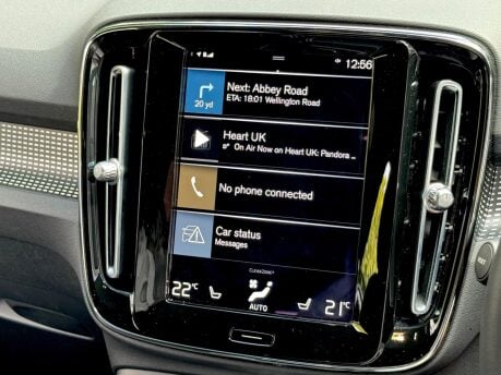 Volvo XC40 T3 R-DESIGN 28