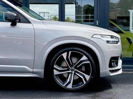 Volvo XC90 B5 ULTIMATE AWD MHEV 40