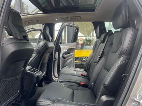 Volvo XC90 B5 ULTIMATE AWD MHEV 8