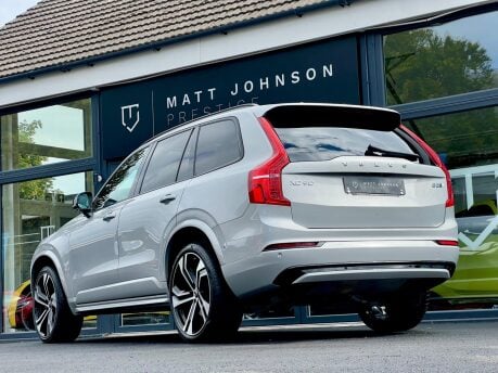 Volvo XC90 B5 ULTIMATE AWD MHEV 7