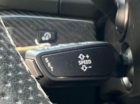Audi RS4 RS 4 TFSI QUATTRO CARBON BLACK 11