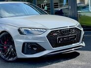 Audi RS4 RS 4 TFSI QUATTRO CARBON BLACK 10