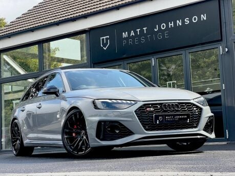 Audi RS4 RS 4 TFSI QUATTRO CARBON BLACK 18