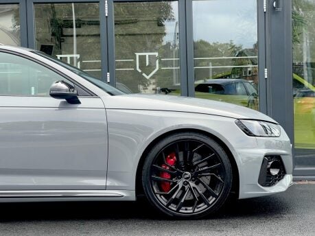 Audi RS4 RS 4 TFSI QUATTRO CARBON BLACK 33