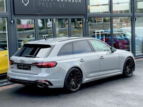 Audi RS4 RS 4 TFSI QUATTRO CARBON BLACK 31