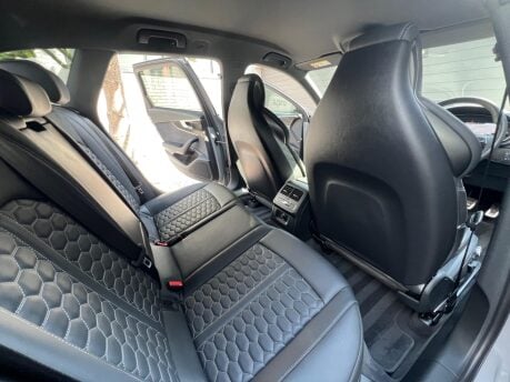 Audi RS4 RS 4 TFSI QUATTRO CARBON BLACK 30
