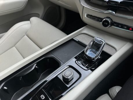 Volvo XC60 RECHARGE T8 INSCRIPTION PRO AWD 22