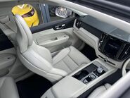 Volvo XC60 RECHARGE T8 INSCRIPTION PRO AWD 3