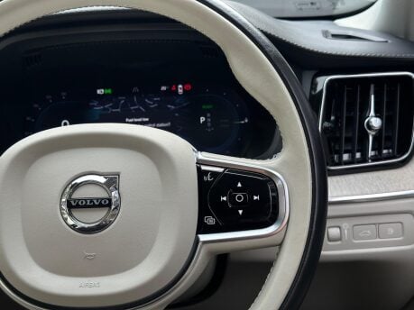 Volvo XC60 RECHARGE T8 INSCRIPTION PRO AWD 37