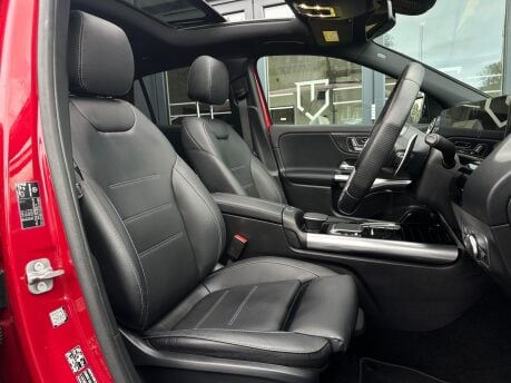 Mercedes-Benz GLA AMG GLA 35 4MATIC PREMIUM PLUS 5