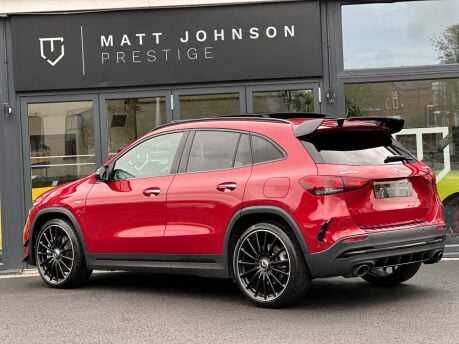 Mercedes-Benz GLA AMG GLA 35 4MATIC PREMIUM PLUS 2