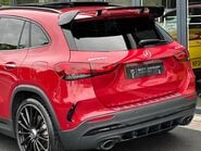 Mercedes-Benz GLA AMG GLA 35 4MATIC PREMIUM PLUS 15
