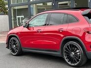 Mercedes-Benz GLA AMG GLA 35 4MATIC PREMIUM PLUS 38