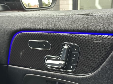 Mercedes-Benz GLA AMG GLA 35 4MATIC PREMIUM PLUS 7