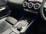 Mercedes-Benz GLA AMG GLA 35 4MATIC PREMIUM PLUS 27