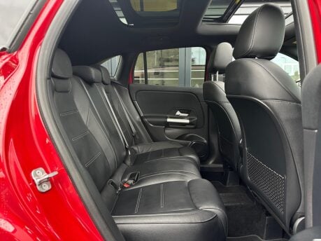 Mercedes-Benz GLA AMG GLA 35 4MATIC PREMIUM PLUS 47