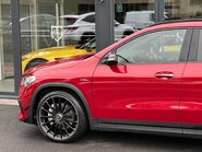 Mercedes-Benz GLA AMG GLA 35 4MATIC PREMIUM PLUS 34