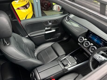 Mercedes-Benz GLA AMG GLA 35 4MATIC PREMIUM PLUS 44