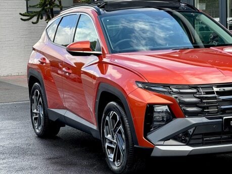 Hyundai TUCSON T-GDI ULTIMATE 12