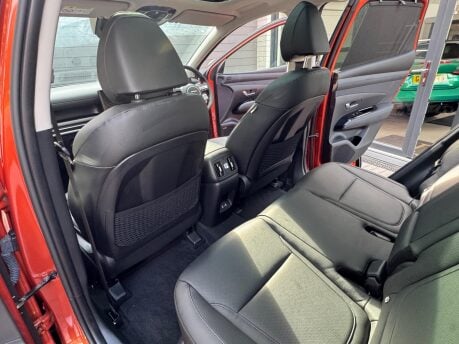 Hyundai TUCSON T-GDI ULTIMATE 11