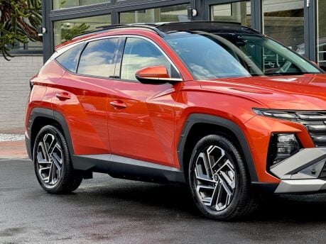 Hyundai TUCSON T-GDI ULTIMATE 6