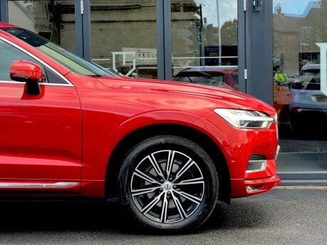 Volvo XC60 B5 INSCRIPTION AWD MHEV 25