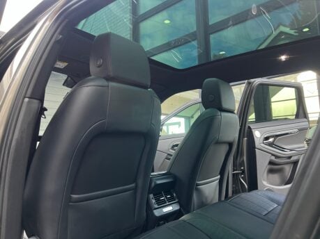 Land Rover Range Rover Evoque R-DYNAMIC HSE PHEV 23