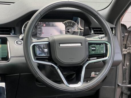 Land Rover Range Rover Evoque R-DYNAMIC HSE PHEV 8