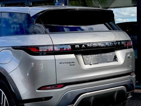 Land Rover Range Rover Evoque R-DYNAMIC HSE PHEV 18