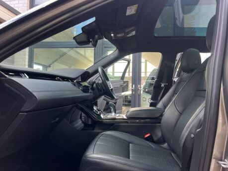 Land Rover Range Rover Evoque R-DYNAMIC HSE PHEV 30