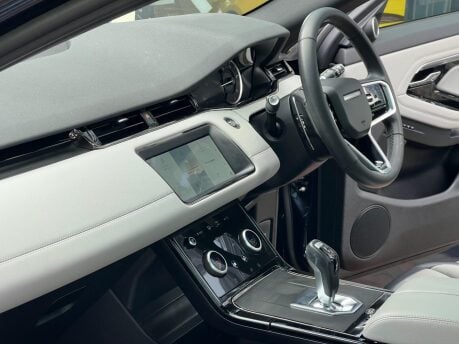 Land Rover Range Rover Evoque R-DYNAMIC SE MHEV 14