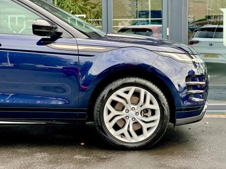 Land Rover Range Rover Evoque R-DYNAMIC SE MHEV 36