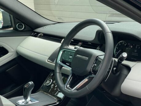 Land Rover Range Rover Evoque R-DYNAMIC SE MHEV 5