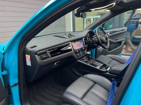 Porsche Macan 2.9T V6 S PDK 4WD Euro 6 (s/s) 5dr 23