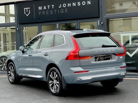 Volvo XC60 RECHARGE T6 CORE AWD 21