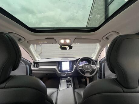 Volvo XC60 RECHARGE T6 CORE AWD 3