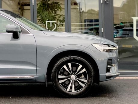 Volvo XC60 RECHARGE T6 CORE AWD 34