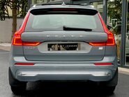 Volvo XC60 RECHARGE T6 CORE AWD 10