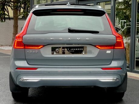 Volvo XC60 RECHARGE T6 CORE AWD 10